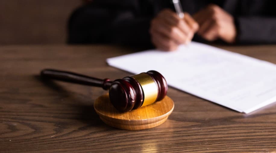 道路暖氣管破裂怎么辦賠償